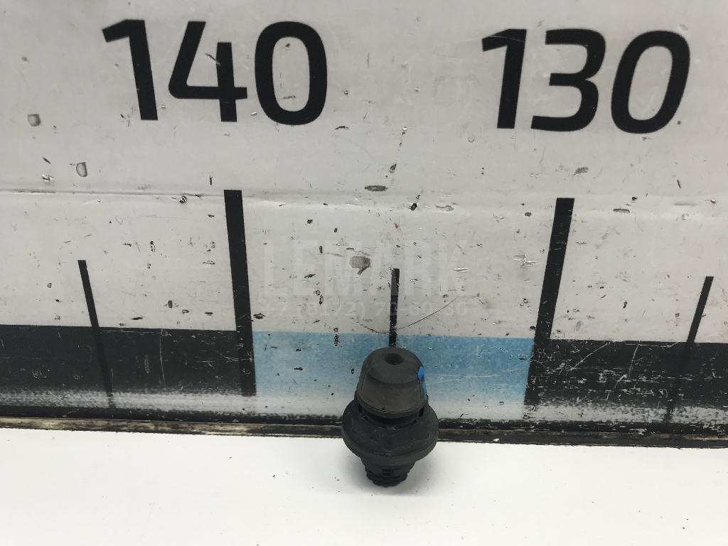 Отбойник двери 5NA827499 VAG