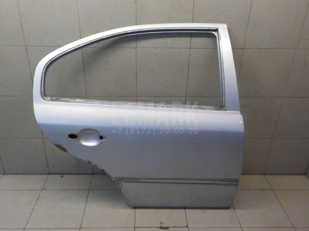 Дверь задняя правая 1U4833052 VAG