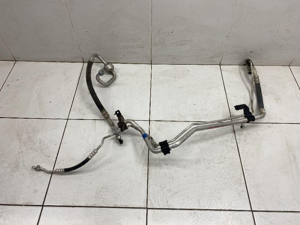 Трубка кондиционера 977753U500 Hyundai-Kia