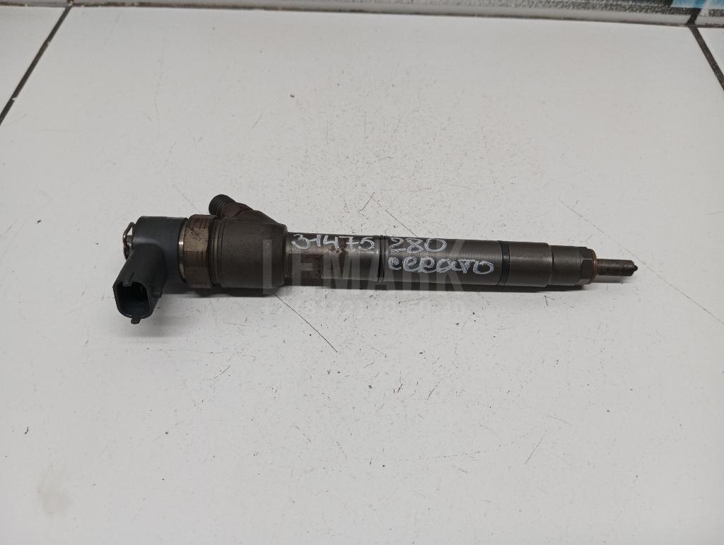 Форсунка дизельная электрическая 338002A400 Hyundai-Kia