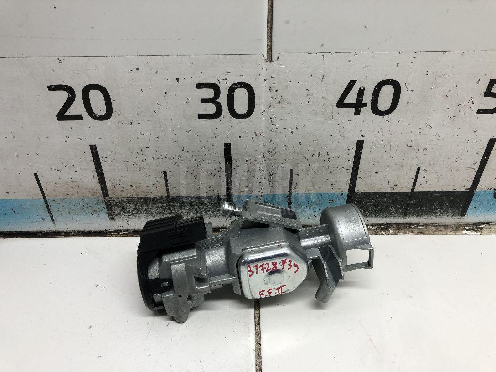 Замок зажигания 1681167 Ford