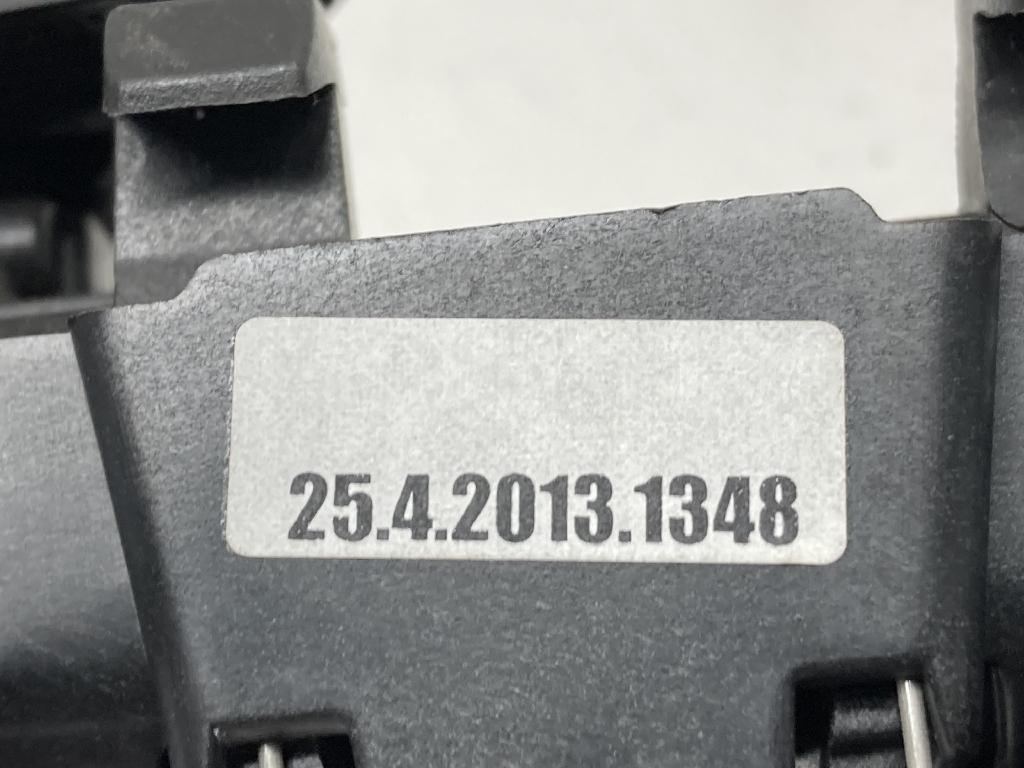 Ручка бардачка для  BMW X5 G05 2018