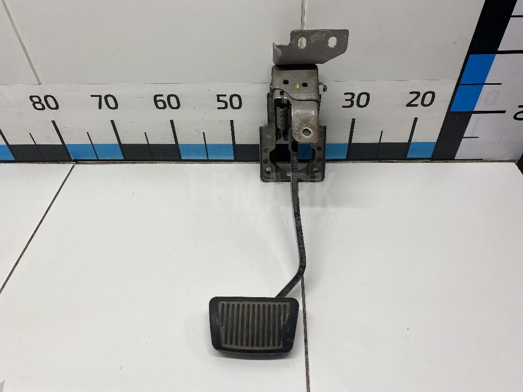 Педаль тормоза 328002B320 Hyundai-Kia