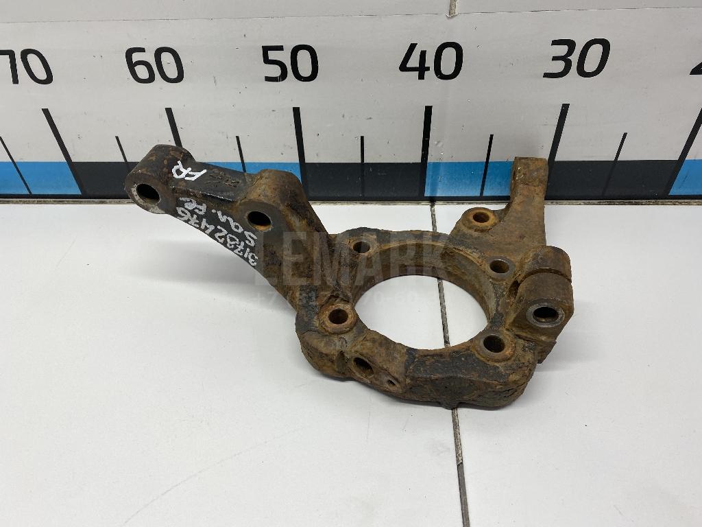 Кулак поворотный передний правый 517162P000 Hyundai-Kia