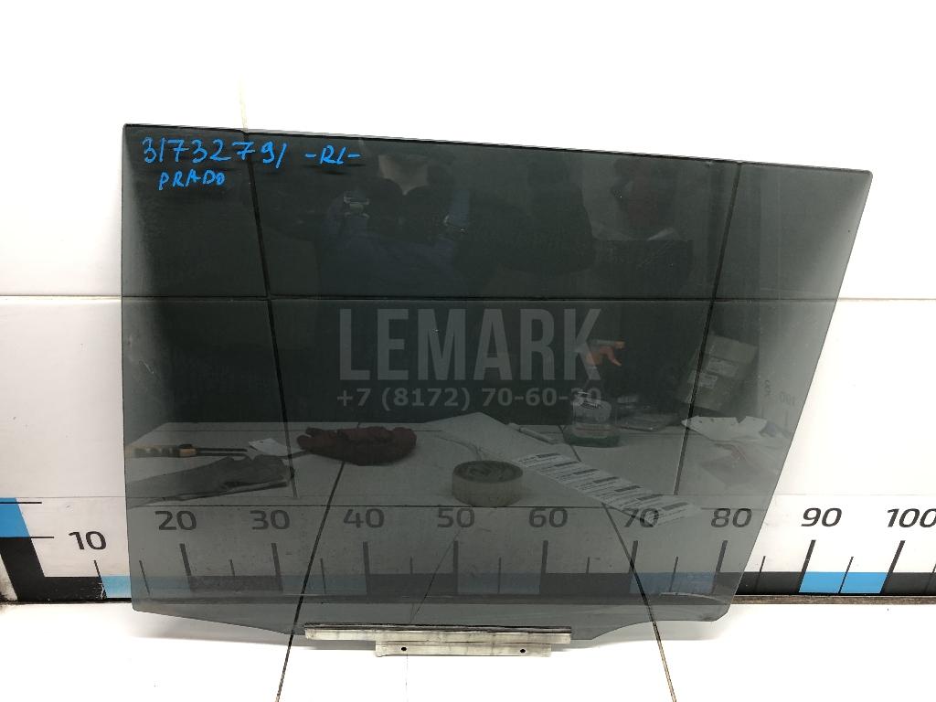 Стекло двери задней левой 6810460390 Toyota