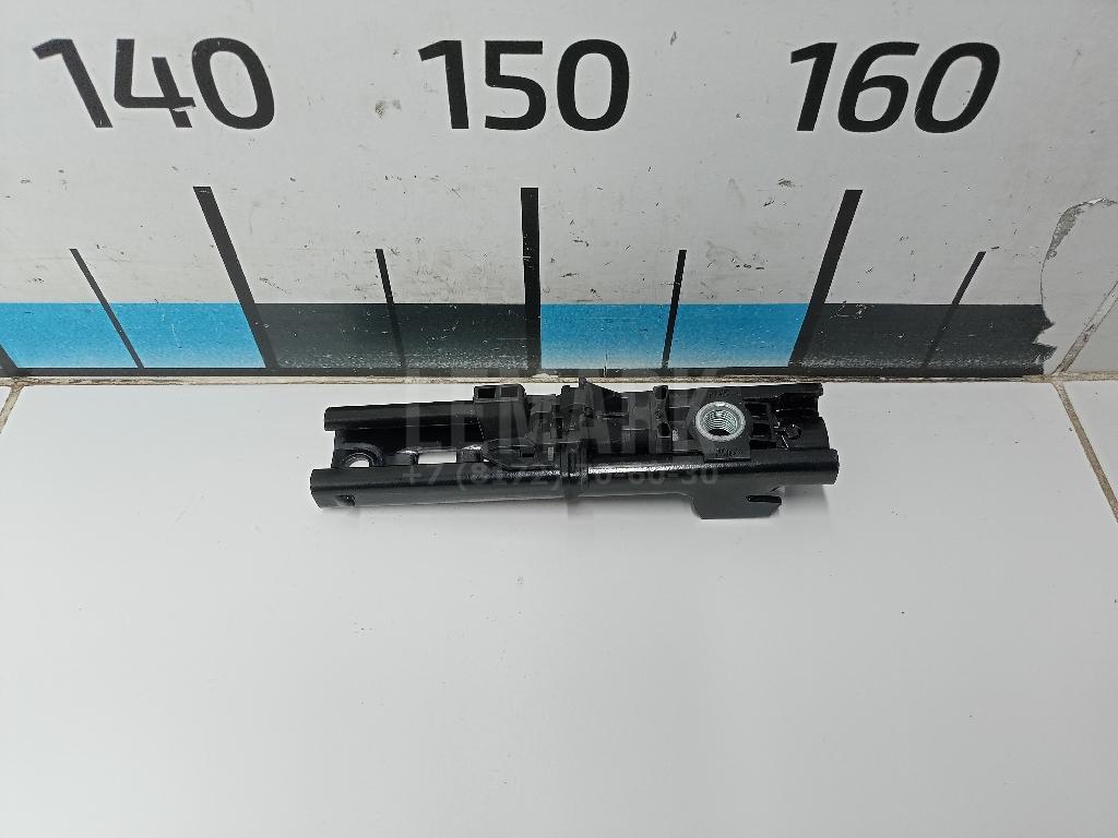 Механизм регулировки ремня безопасности 3C8857819A VAG