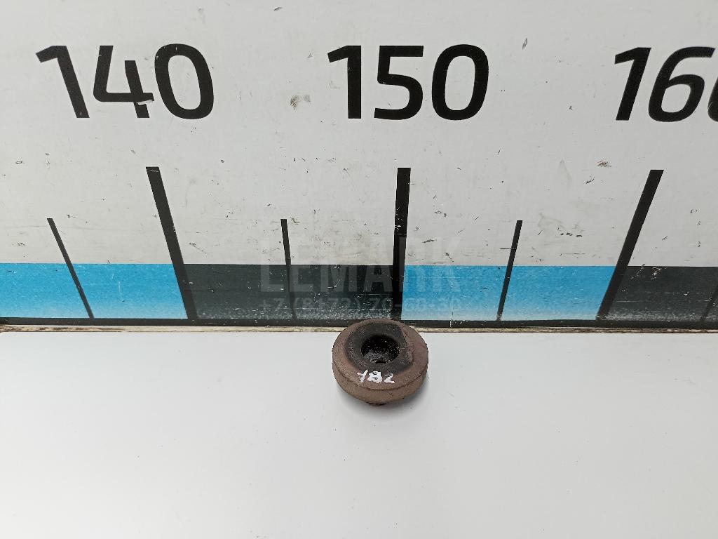 Подушка радиатора 8D0121275 VAG