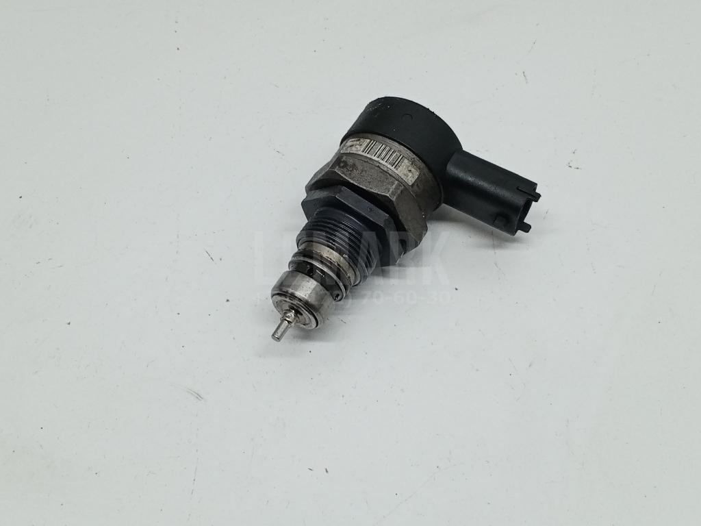 Регулятор давления топлива 2267000Q0A Nissan