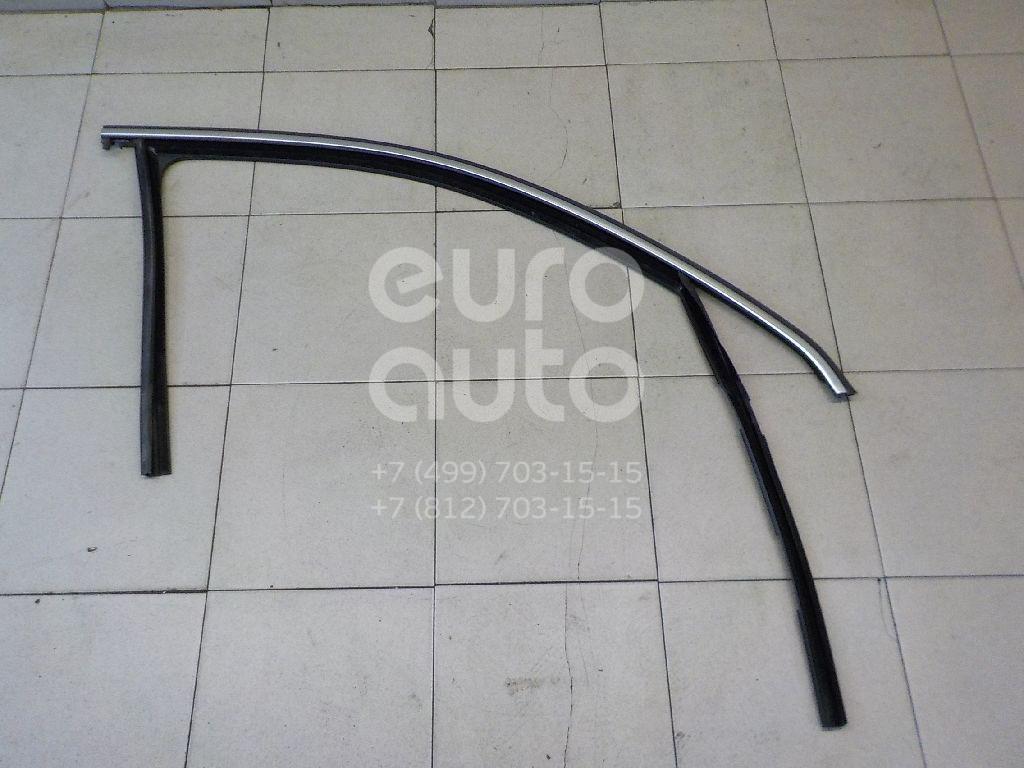 Направляющая стекла двери для VW Tiguan 2011-2016 в Москве