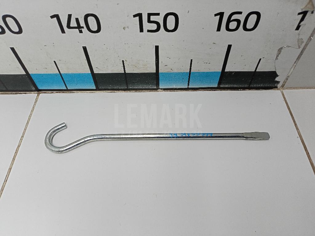 Тяга домкрата 99552EY10A Nissan