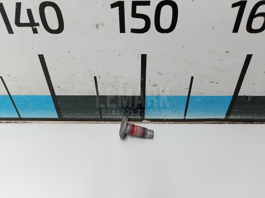 Болт 489353BA0A Nissan