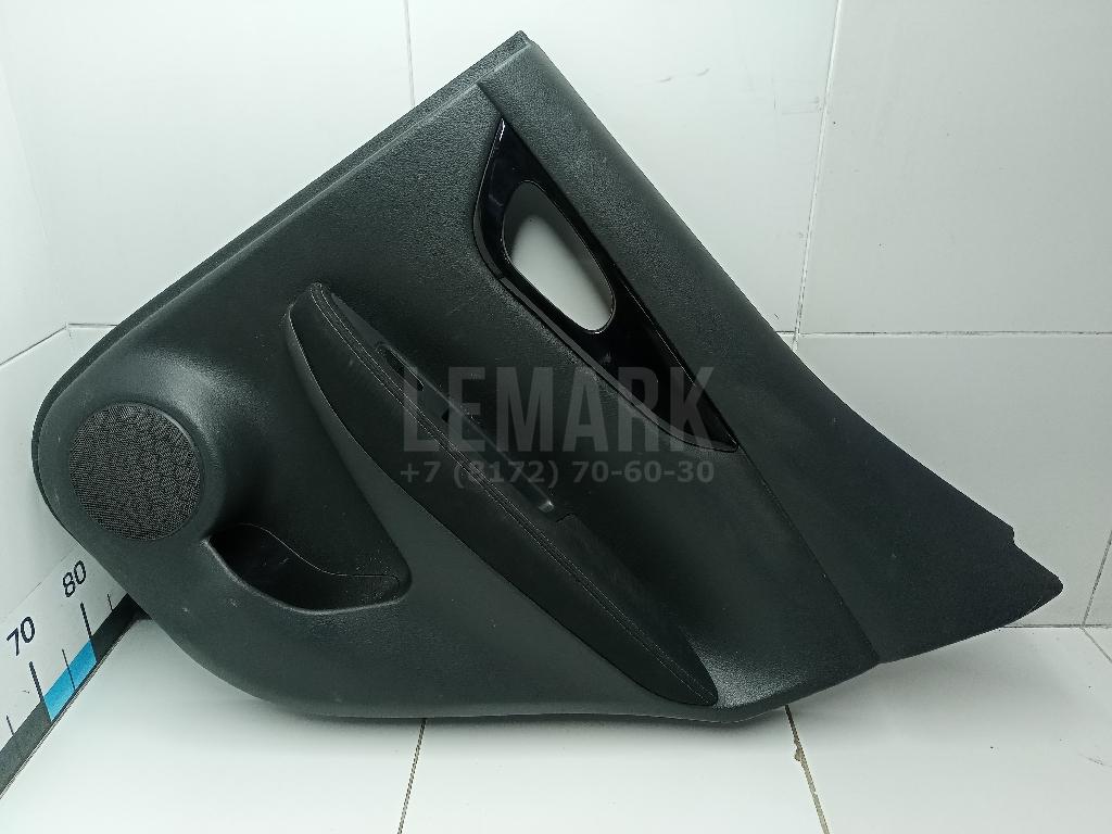 Обшивка двери задней правой 82900BM90A Nissan