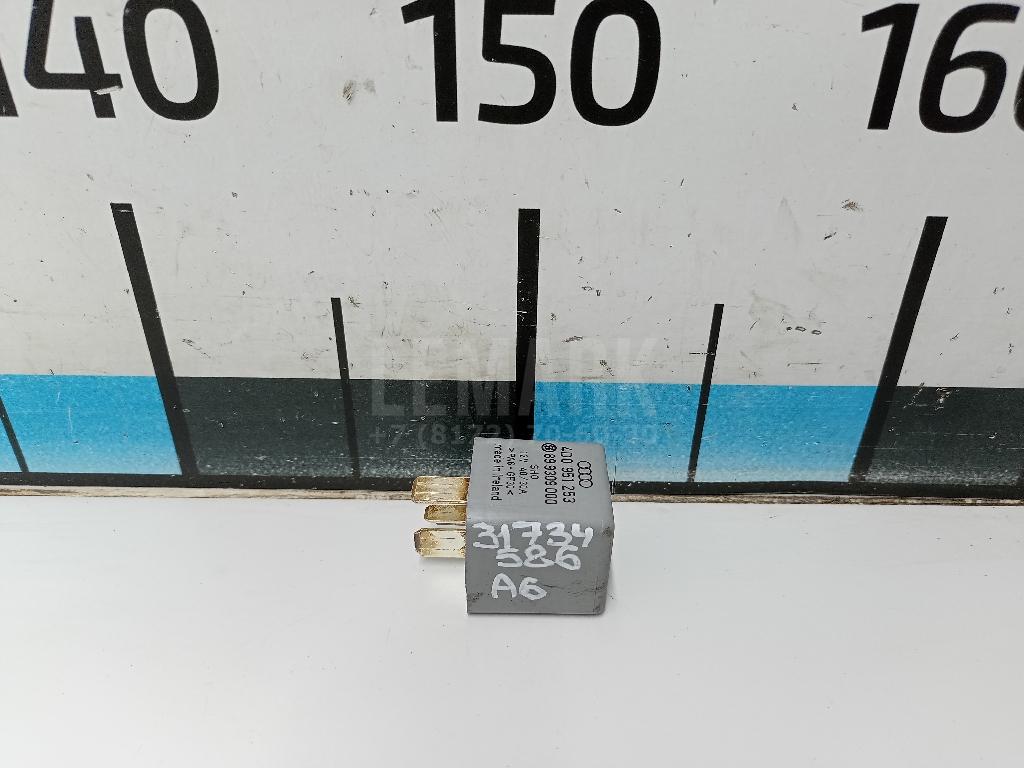 Реле электробензонасоса 4D0951253 VAG