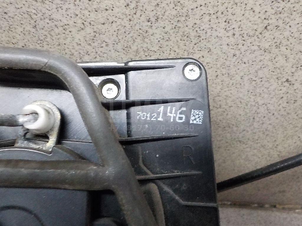 Замок двери задней правой
