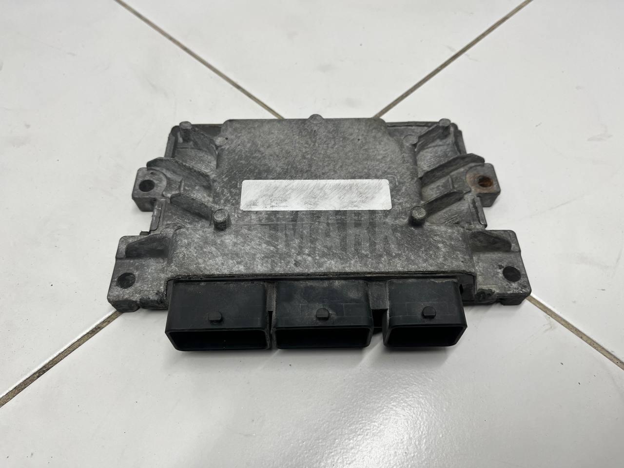 Блок управления двигателем 1706428 Ford