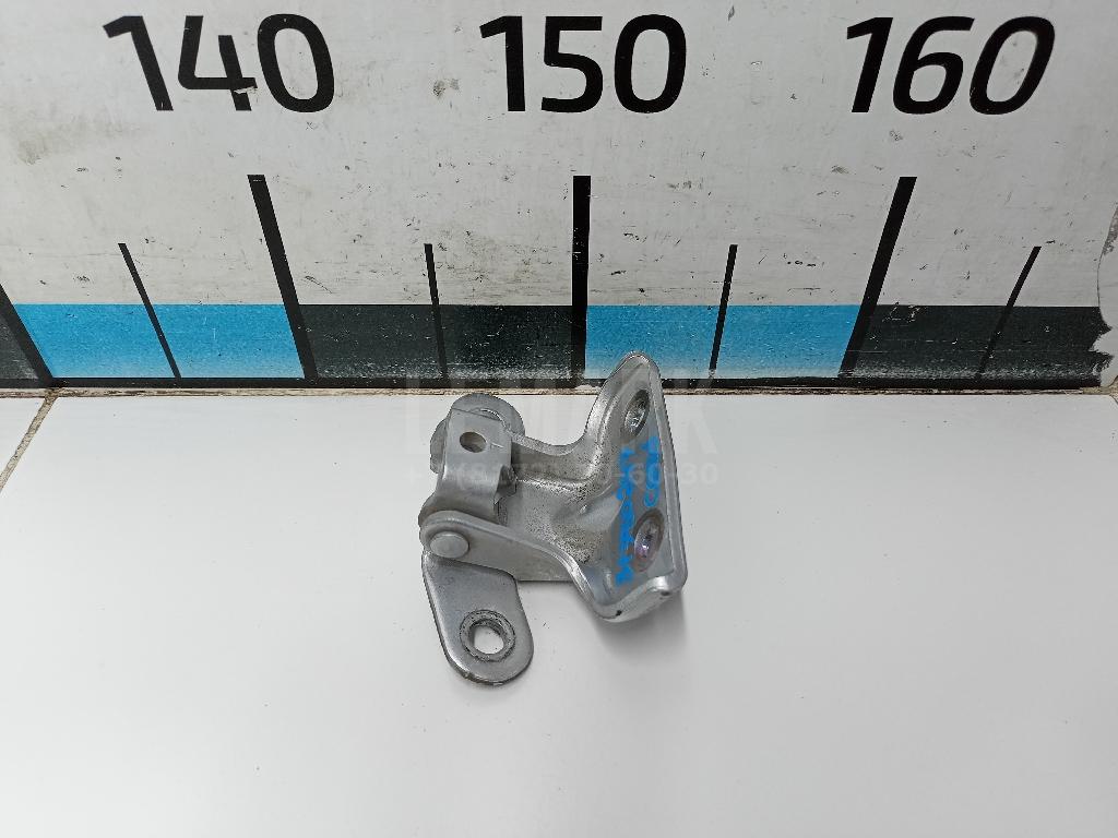 Петля двери задней левой верхняя 79410D8000 Hyundai-Kia