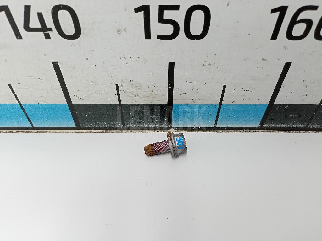 Болт 91672L1230 Toyota