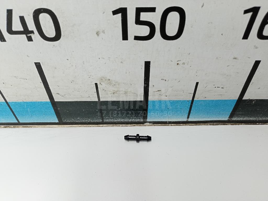 Переходник шланга омывателя 9851621100 Hyundai-Kia
