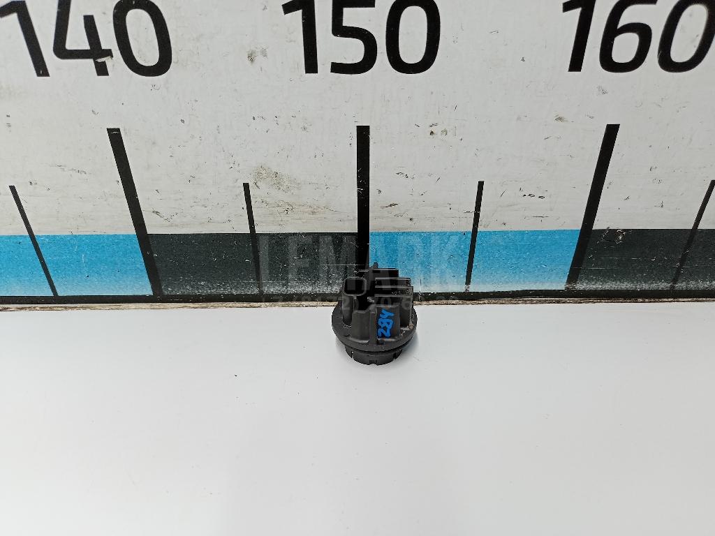 Лампа светодиодная 8153642200 Toyota