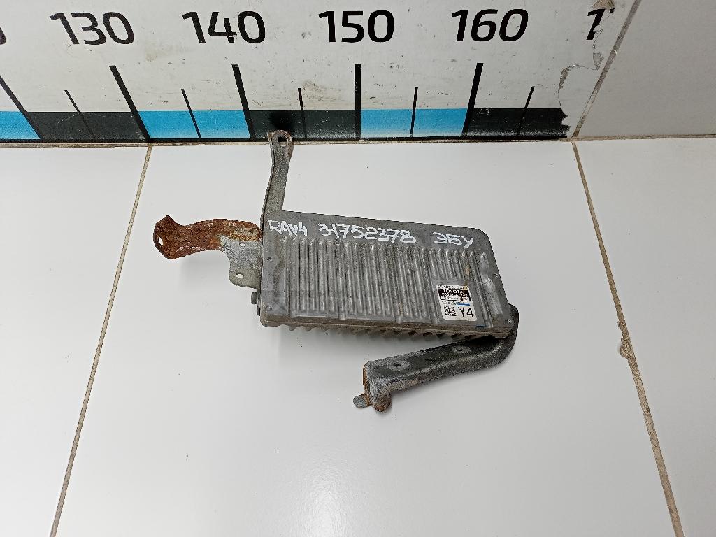 Блок управления двигателем 8966142Y40 Toyota