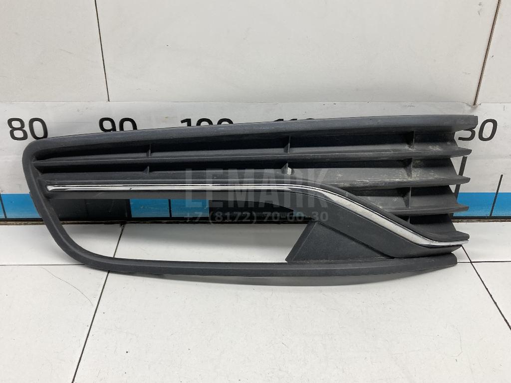 Решетка в бампер левая 6C0853665B9B9 VAG
