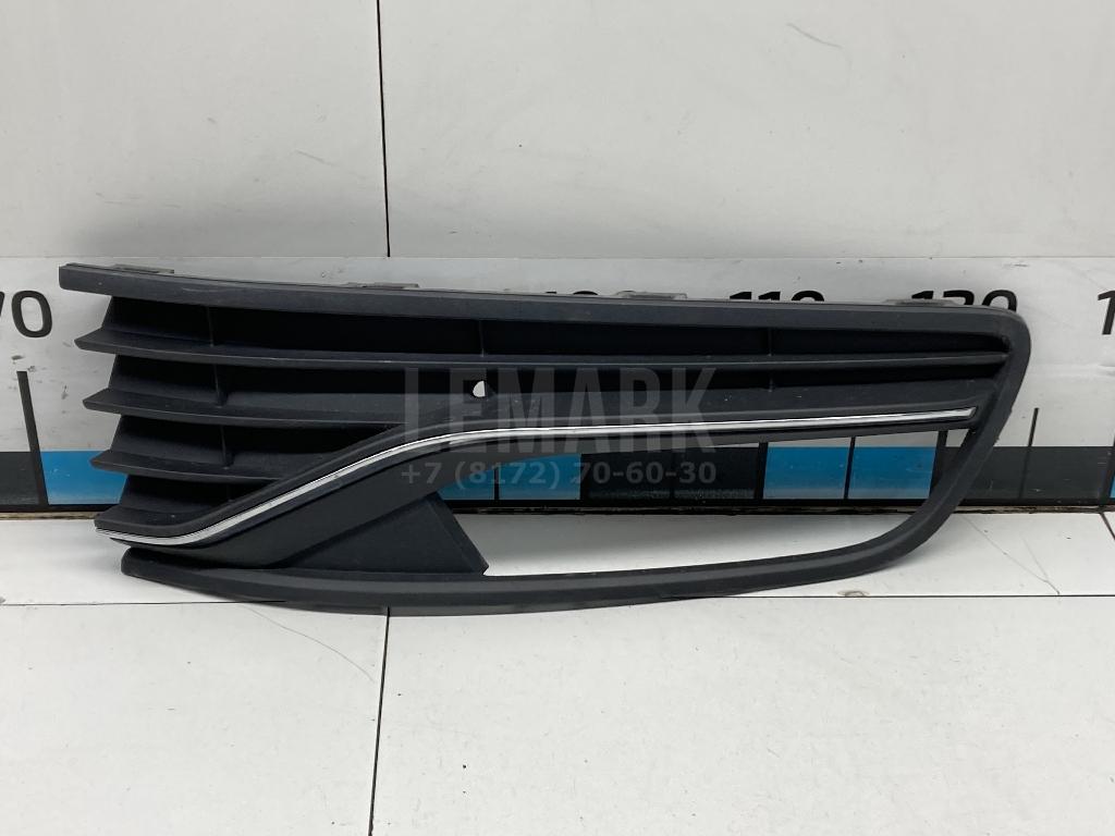 Решетка в бампер правая 6C0853666B9B9 VAG