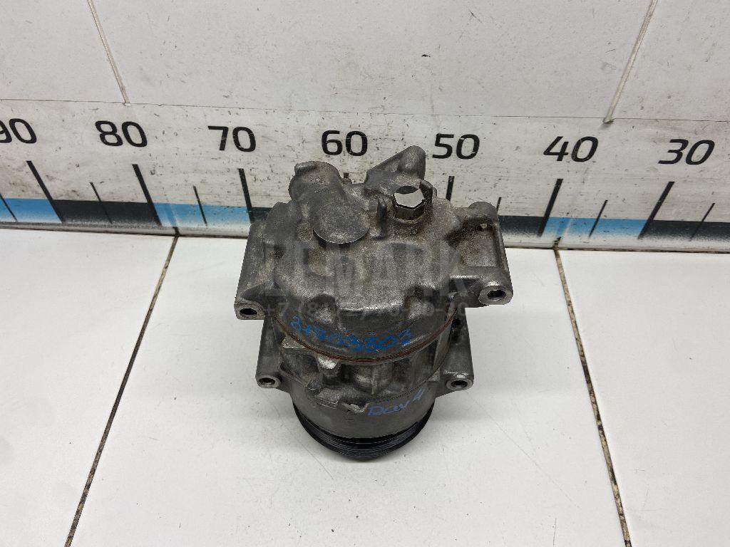 Компрессор кондиционера 8831033350 Toyota