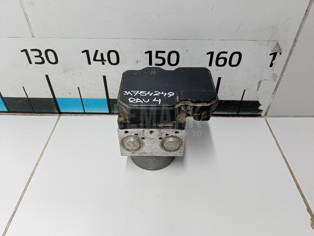 Блок ABS (насос) 4405042E20 Toyota