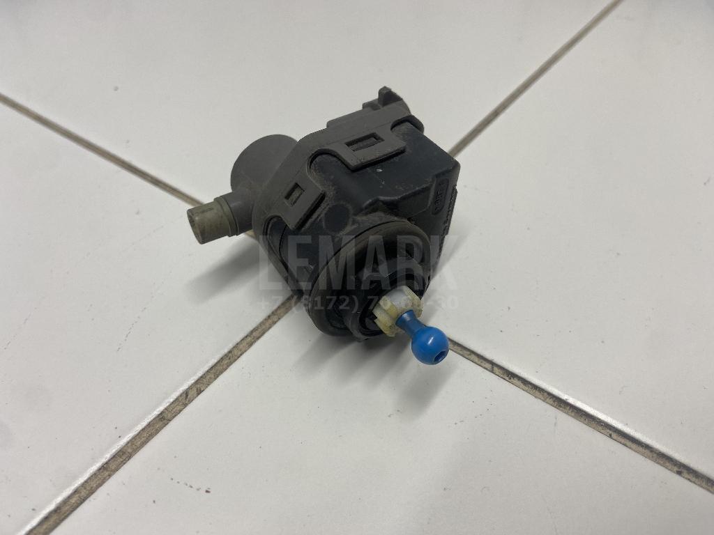 Моторчик корректора фары 26056AU300 Nissan