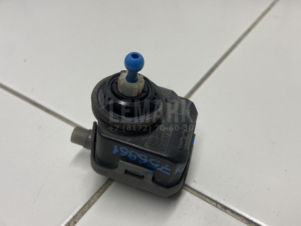 Моторчик корректора фары 26056AU300 Nissan