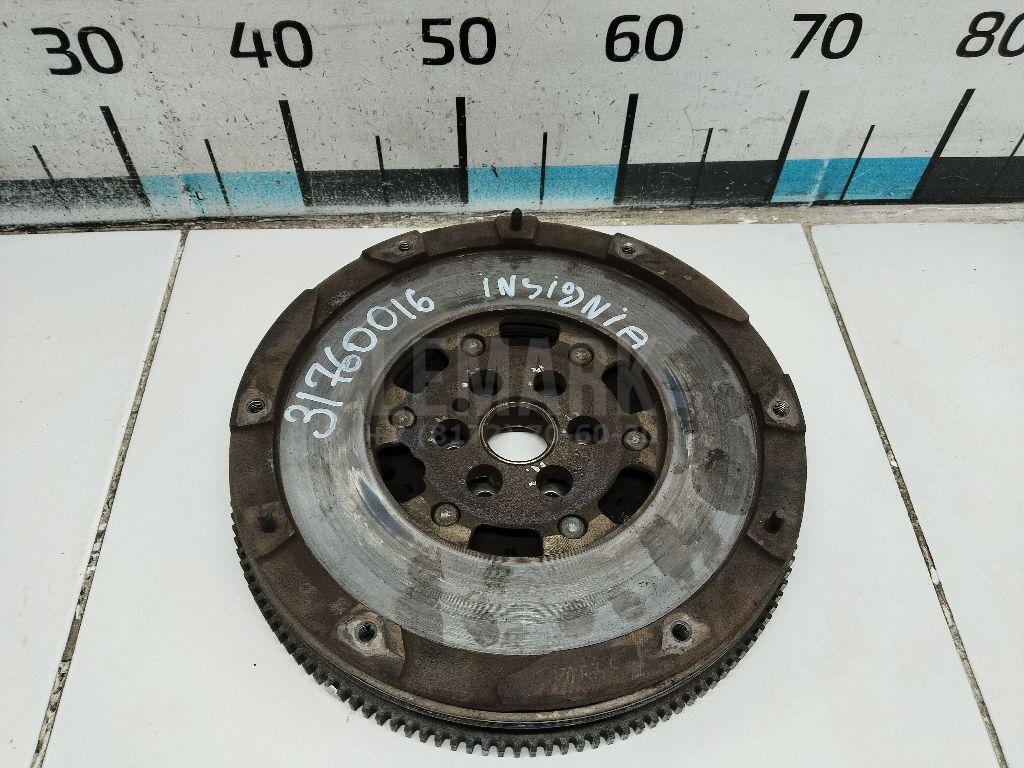 Маховик 55587527 GM