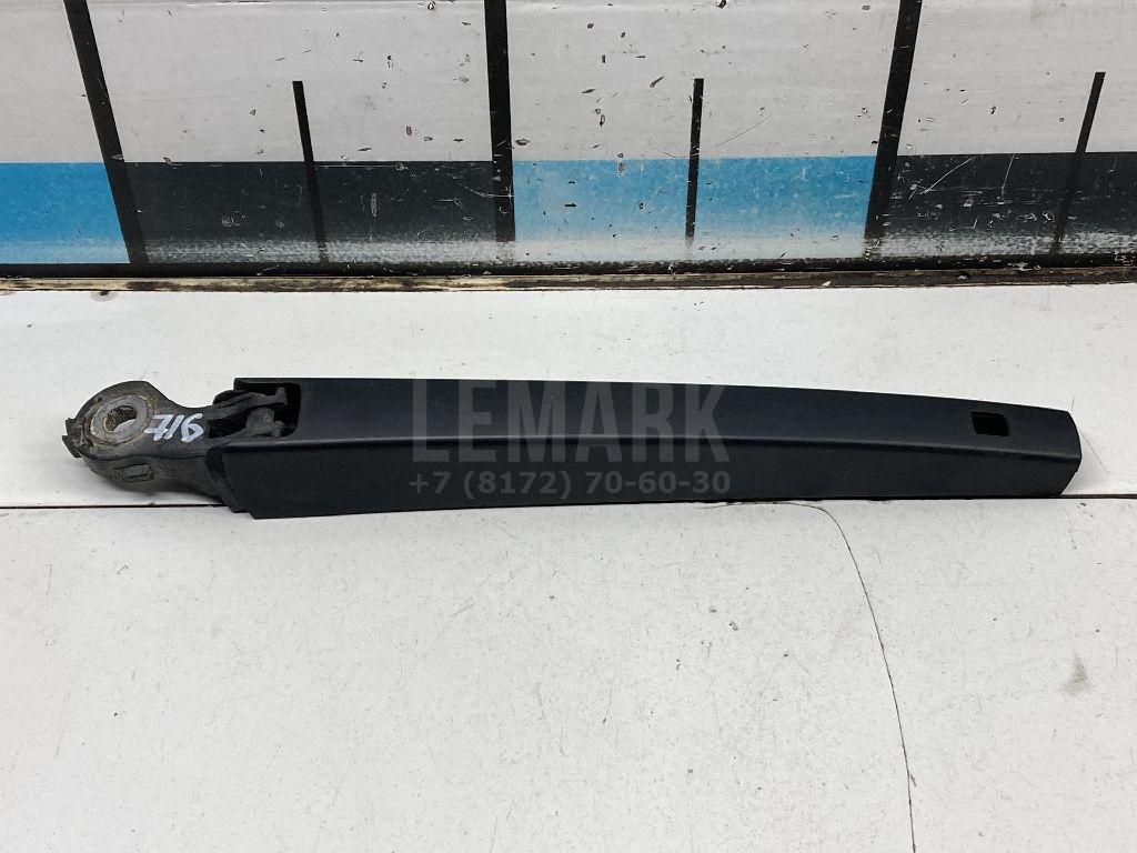 Поводок стеклоочистителя заднего 5L6955707 VAG