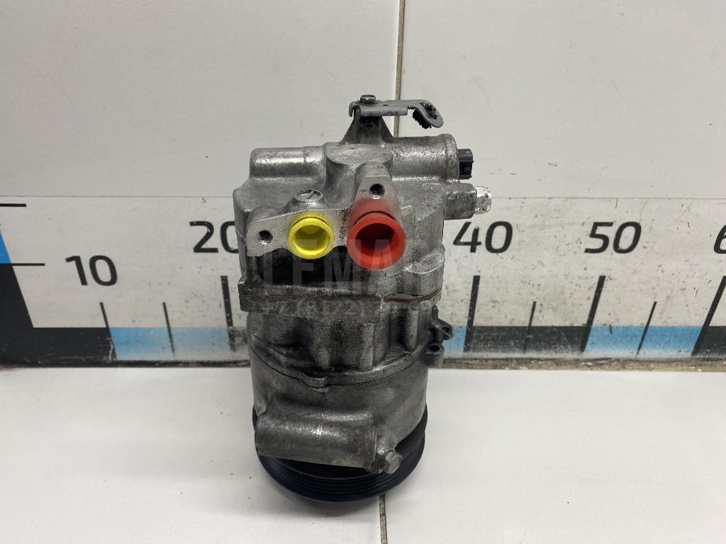 Компрессор кондиционера 8831042540 Toyota