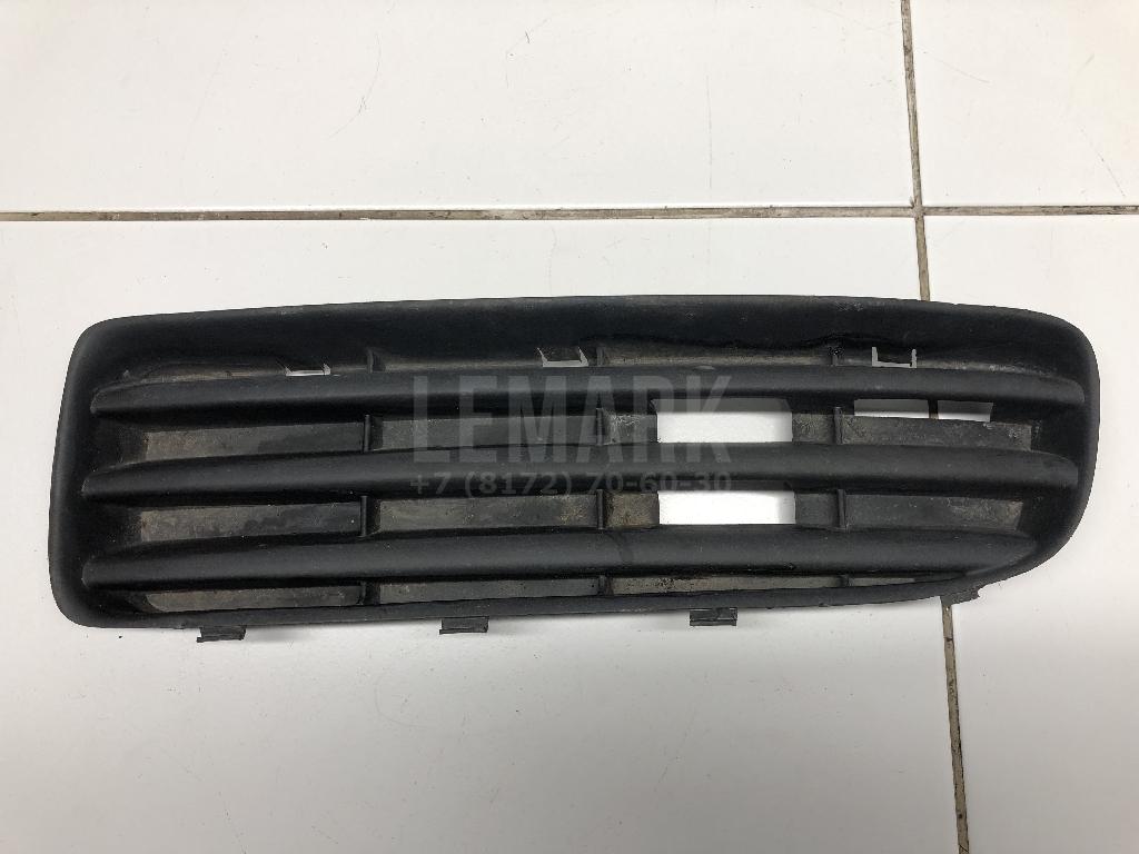 Решетка в бампер левая 1U0807367B01C VAG