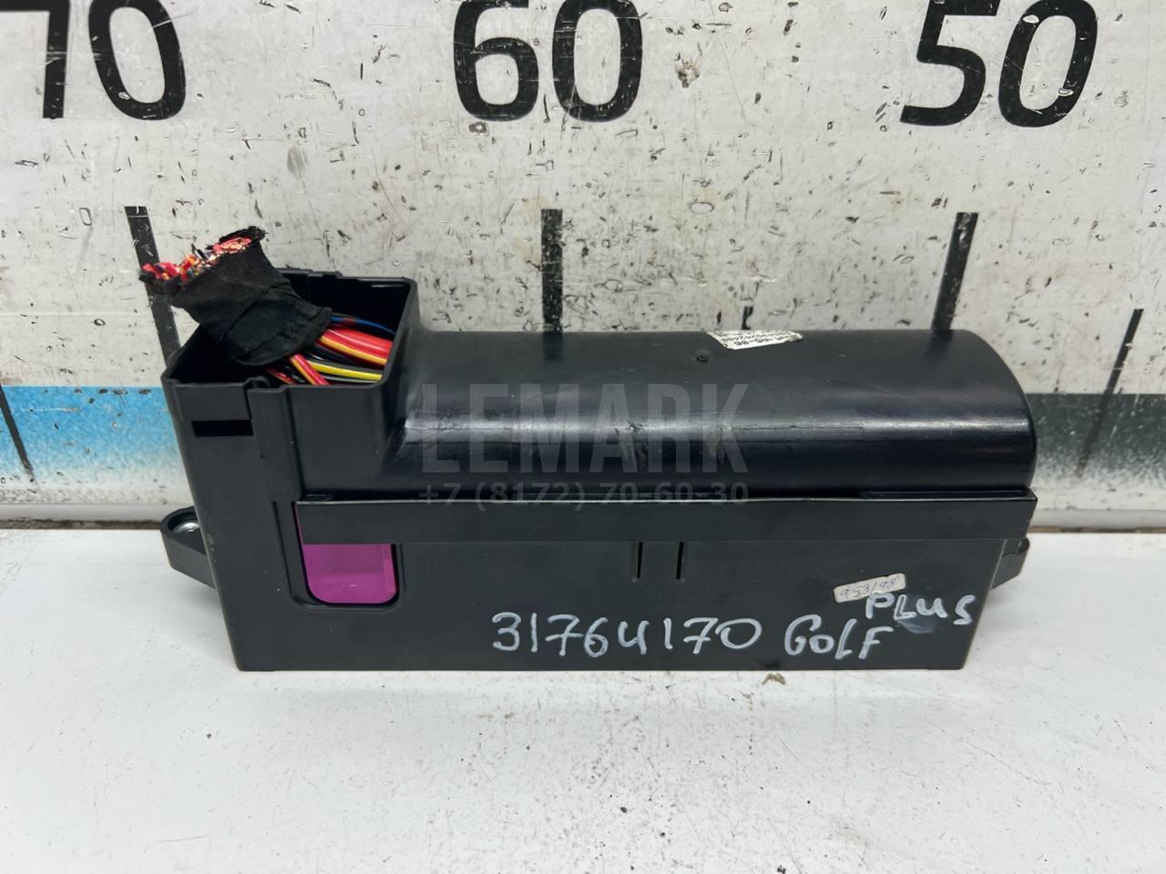 Блок предохранителей 1T2937615B VAG