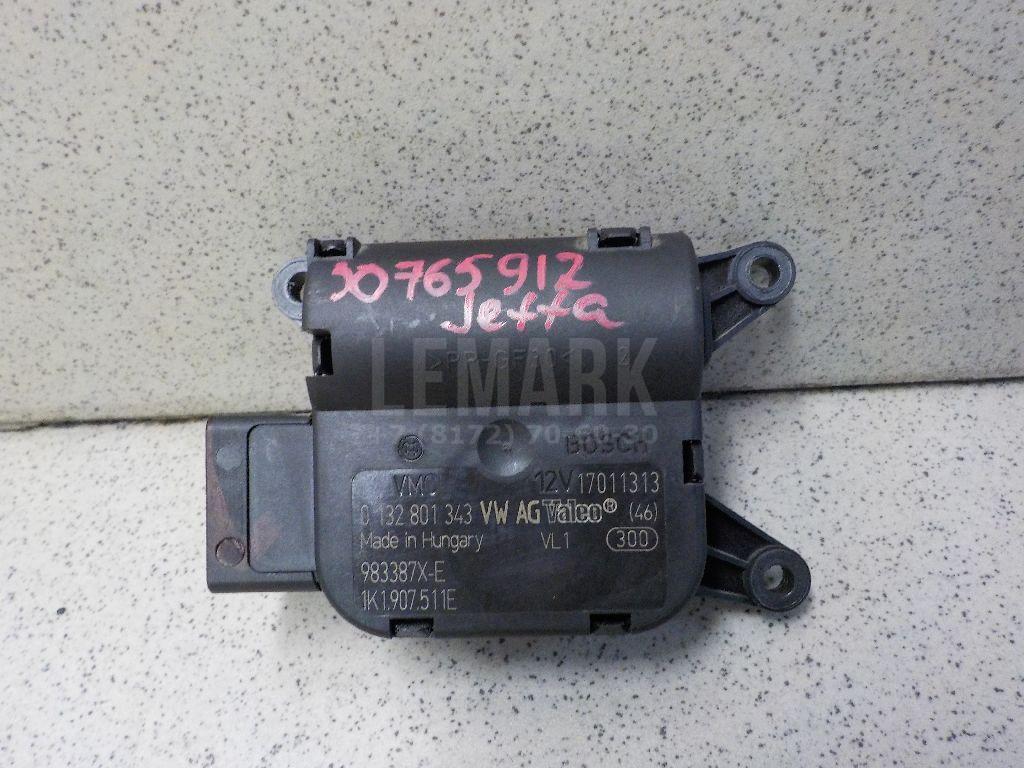 Моторчик заслонки отопителя 1K0907511E VAG