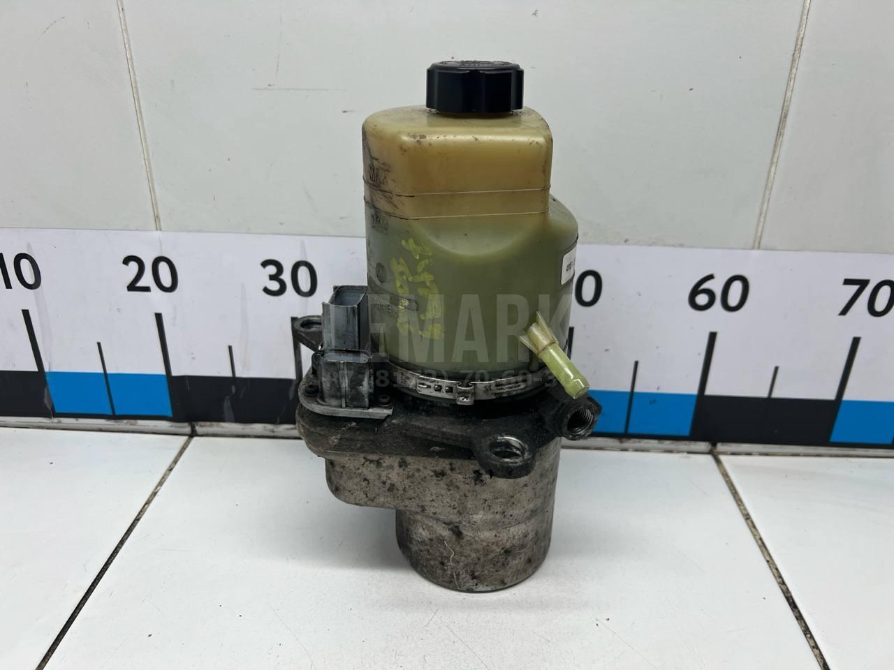 Насос гидроусилителя 1743471 Ford