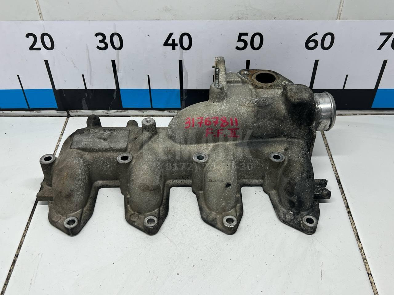 Коллектор впускной 1563296 Ford