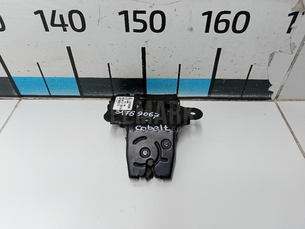 Замок багажника 13513995 GM