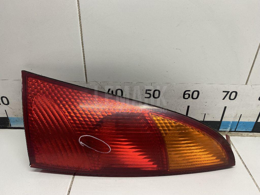 Фонарь задний правый 1214226 Ford