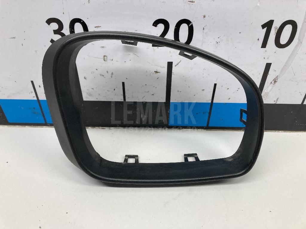 Рамка зеркала правого 5J08575329B9 VAG