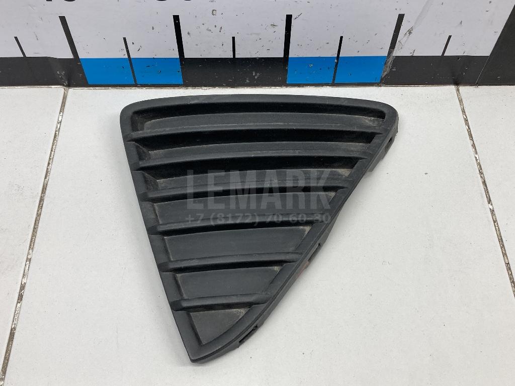 Решетка в бампер правая BM5117K946AC Ford