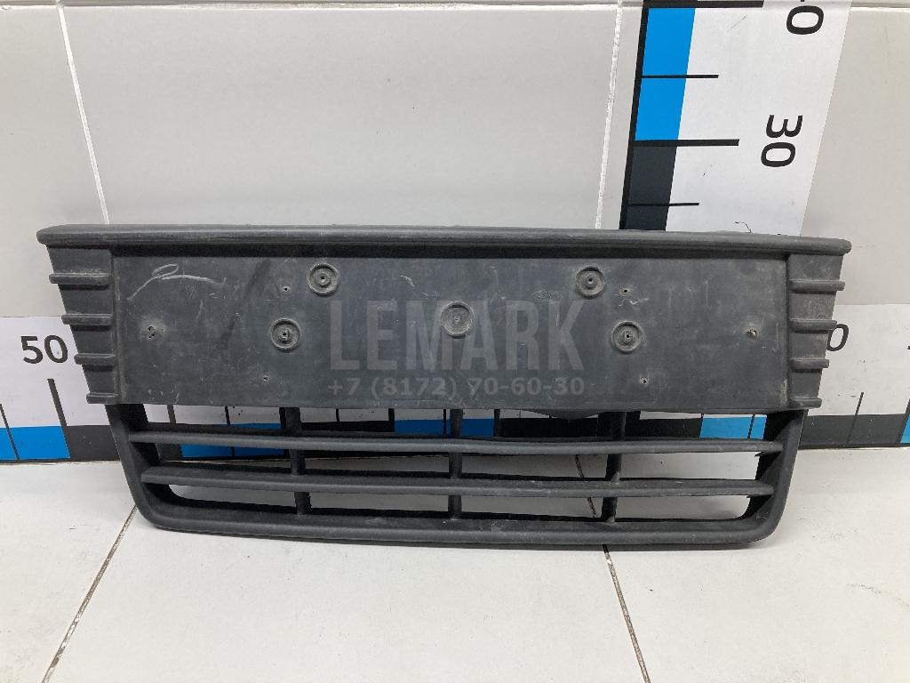 Решетка в бампер центральная BM5117K945AC Ford