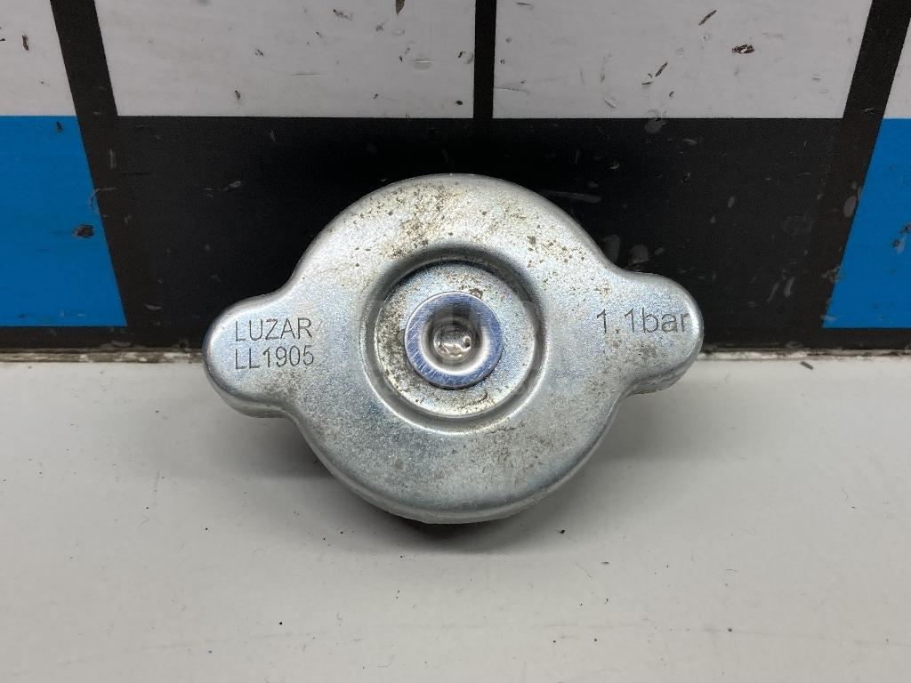Крышка радиатора LL1905 Luzar