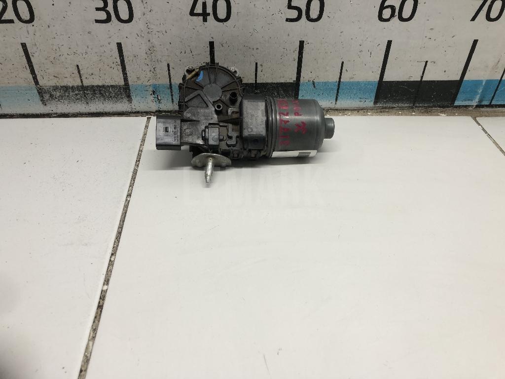 Моторчик стеклоочистителя передний 6R1955119A VAG