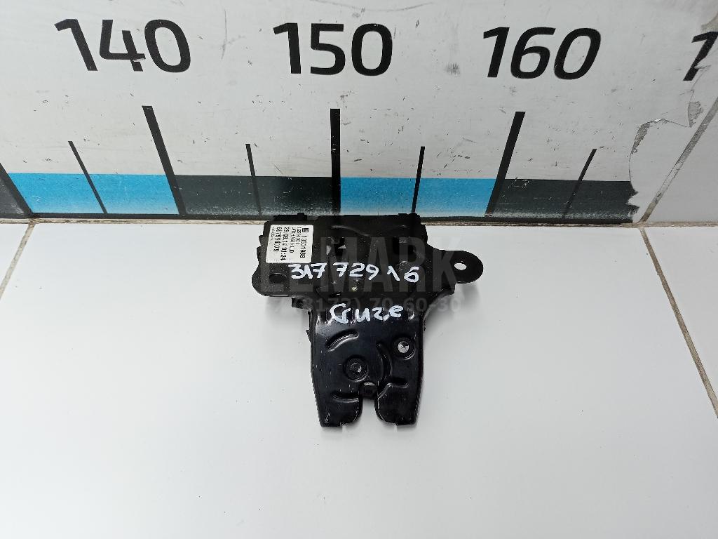 Замок багажника 13501988 GM