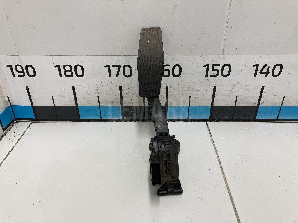 Педаль газа 13252702 GM