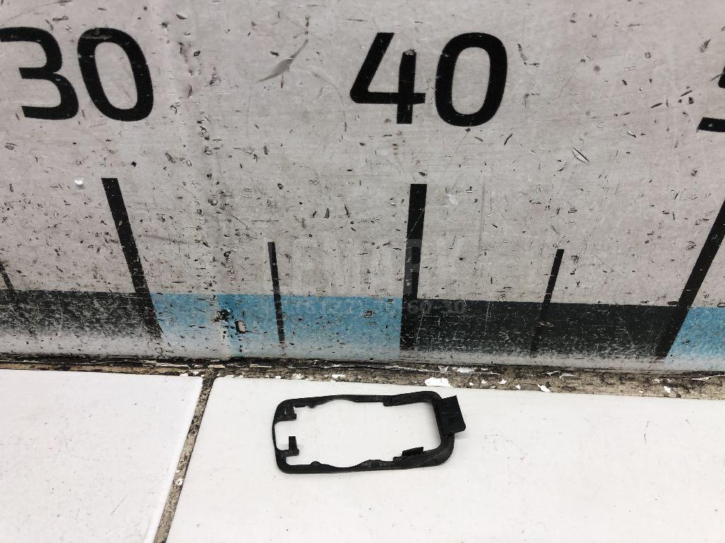 Прокладка ручки двери 80654JG000 Nissan