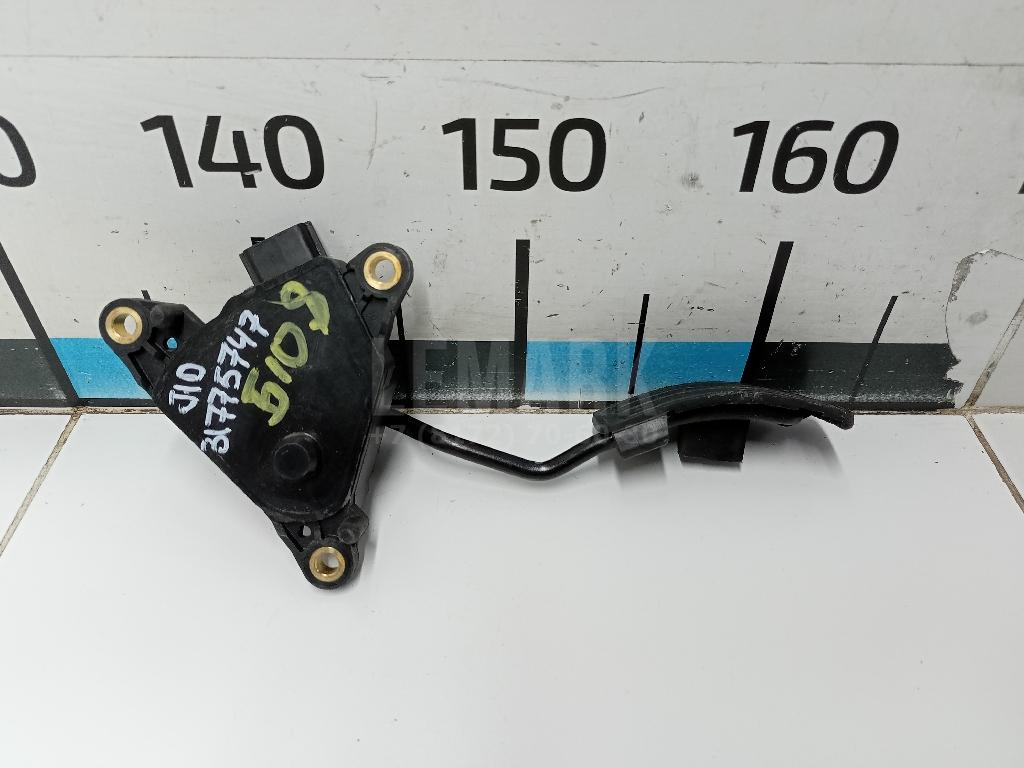 Педаль газа 18002JD000 Nissan