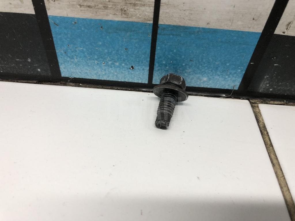 Болт 081468162G Nissan